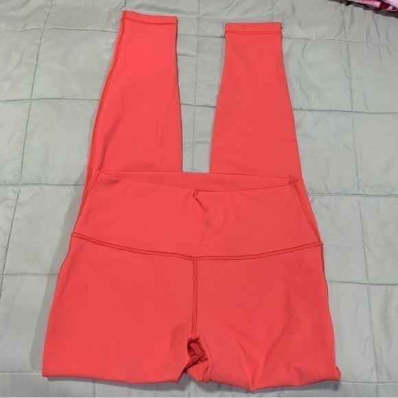 LULULEMON - Wunder Under High-Rise Tight 28” *Full on Luxtreme - Picture 2 of 7